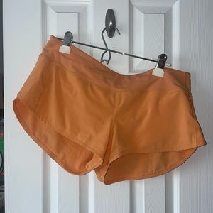 Size 10 lululemon speed up shorts
